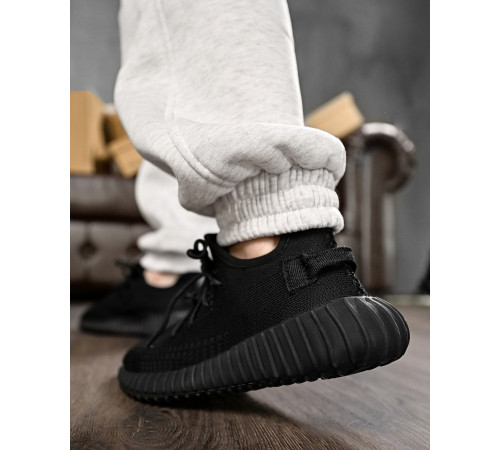 Жіночі кросівки izi total black РН5242