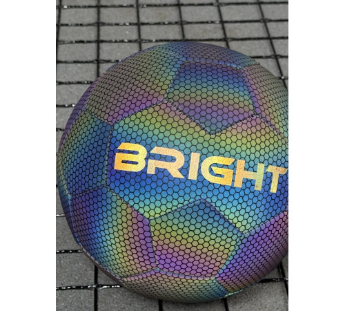 Голографічний м'яч зі світловідбиваючим ефектом Bright ball РН4399