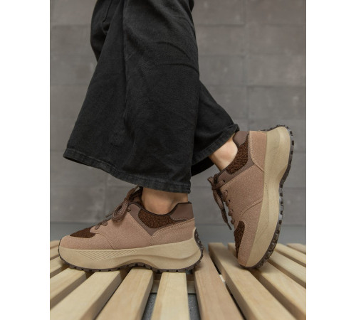 Жіночі кросівки teddi brown 9-781 НП3298