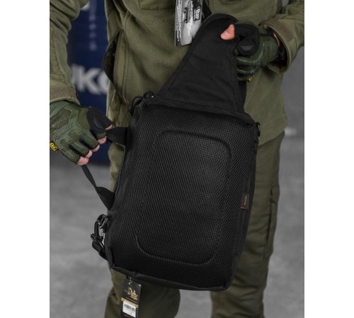 Сумка-слінг тактична з однією лямкою SILVER KNIGHT 8л black ВТ6396 за 1155 грн