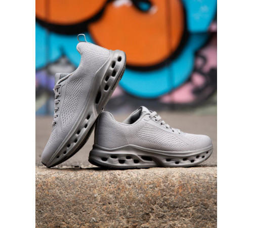 Чоловічі кросівки TRAXION grey ВТ4741 за 1594 грн