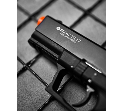 Стартовий пістолет Blow TR 17 Black ДЛ7110