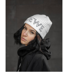 Шапка Loewe white ВТ8001