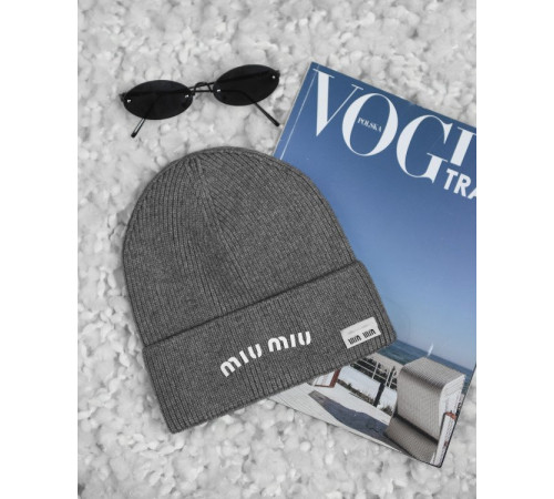 Жіноча шапка miu miu grey ВТ0570 за 138 грн