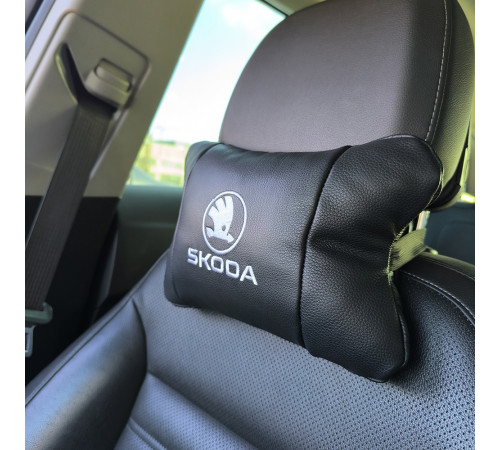 Подушка подголовник на сиденье машины Skoda Шкода, Подушка подголовник бабочка, Автоподушки с логотипом AF-38