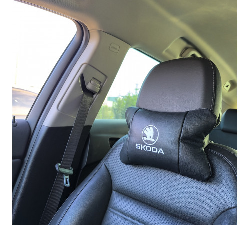 Подушка подголовник на сиденье машины Skoda Шкода, Подушка подголовник бабочка, Автоподушки с логотипом AF-38
