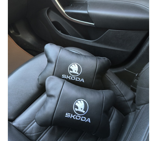 Подушка подголовник на сиденье машины Skoda Шкода, Подушка подголовник бабочка, Автоподушки с логотипом AF-38