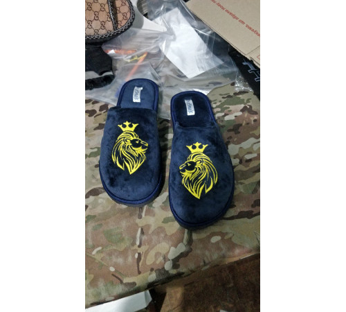 Брендовані тапочки під замовлення, Виготовлення тапочок з логотипом, нанесення логотипу Фліс