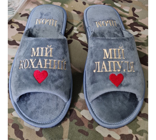 Капці з вишивкою жіночі чоловічі капці на замовлення від виробника