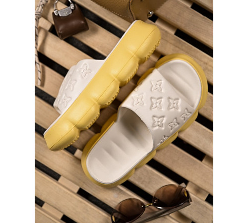 Тапочки Flowers yellow ПП7792 за 329 грн