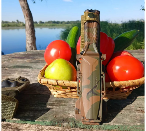 Ніж мультикам із піхвами