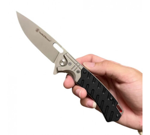 Черный складной нож Smith & Wesson.AT-4228 за 540 грн